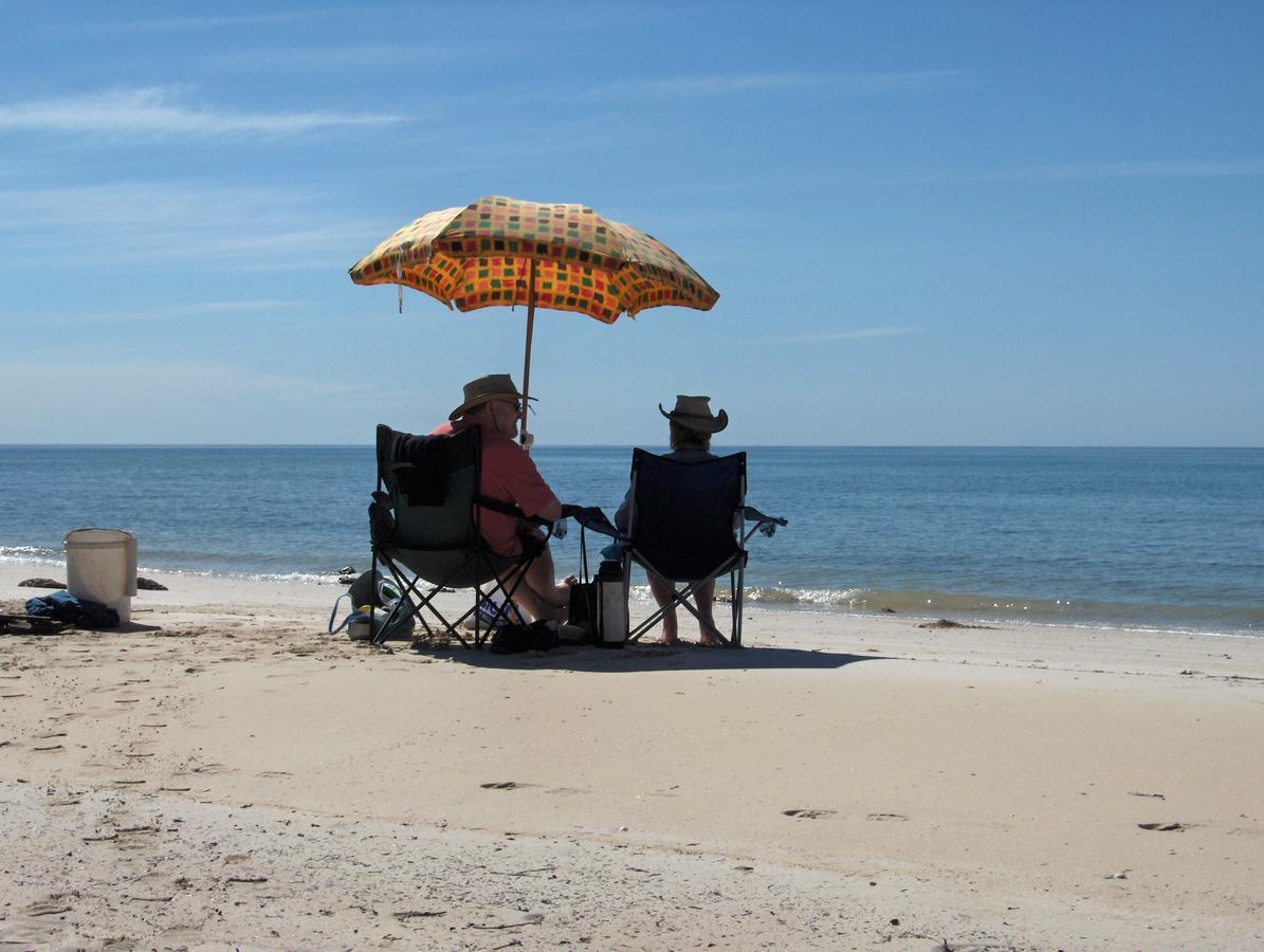 Abbey Beach Cottage Басселтон Екстер'єр фото